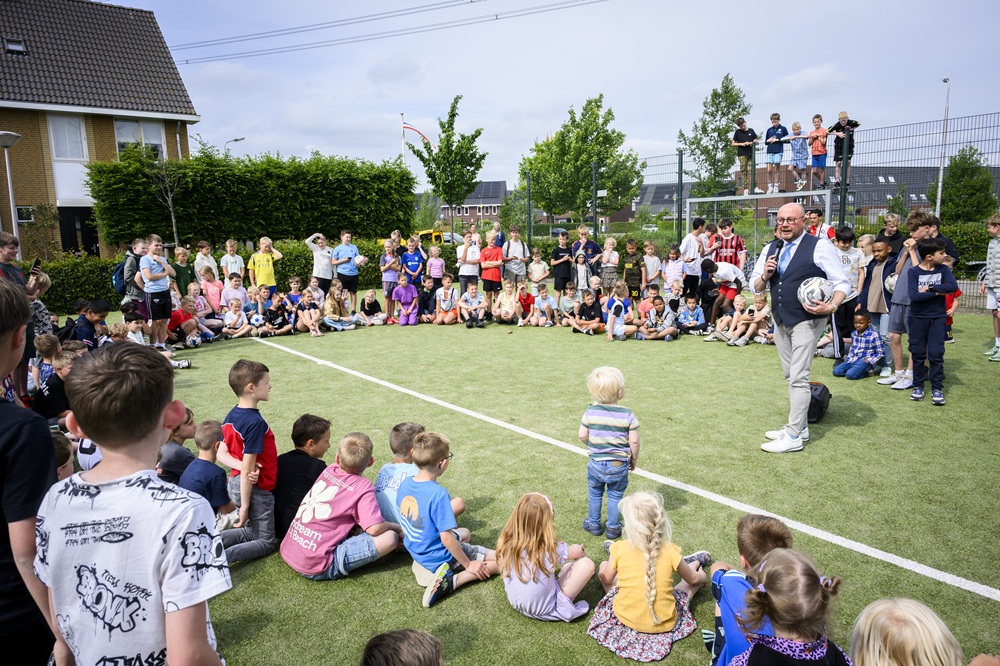 Opening kunstgrasveld Mozartplantsoen_1